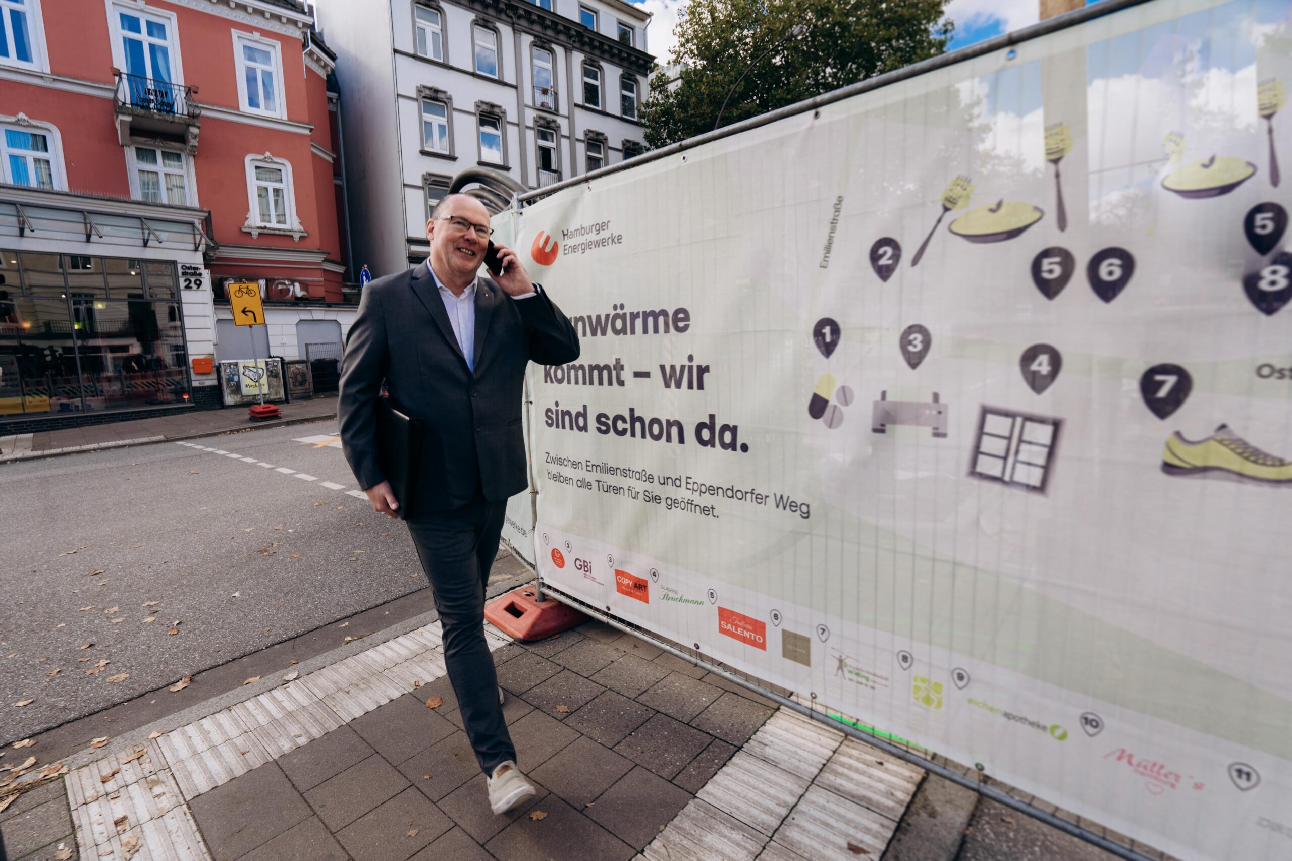 Mehr über den Artikel erfahren Baubegleitung Sanierung Hamburg – Qualität, Sicherheit und Effizienz für Ihr Sanierungsprojekt